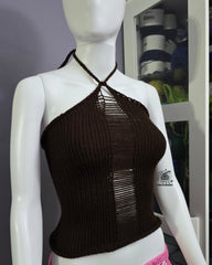 Haut en tricot asymétrique déchiré