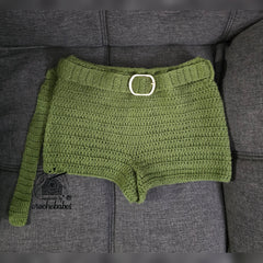 Pantalon court au crochet, avec ceinture