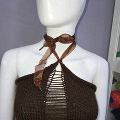 🎀 Haut en tricot asymétrique à col licou et haut déchiré