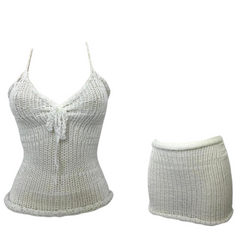 Ensembles de TOPS et de mini-tricots asymétriques à nouer au milieu.