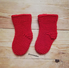 Baby Socks with Cuffs Crochet Pattern